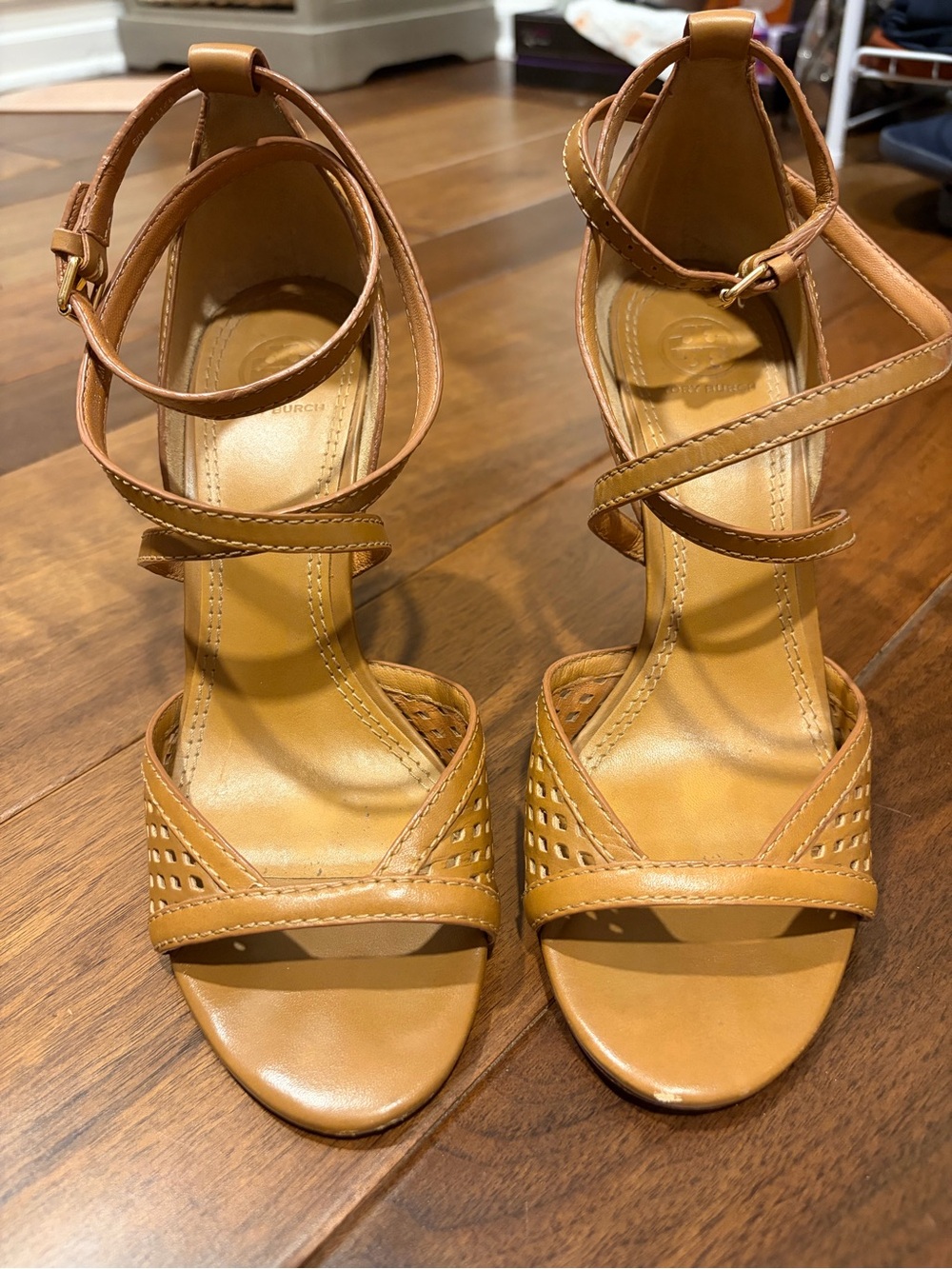 Tory Burch Tan Strappy Leather Ankle‑Wrap Heels